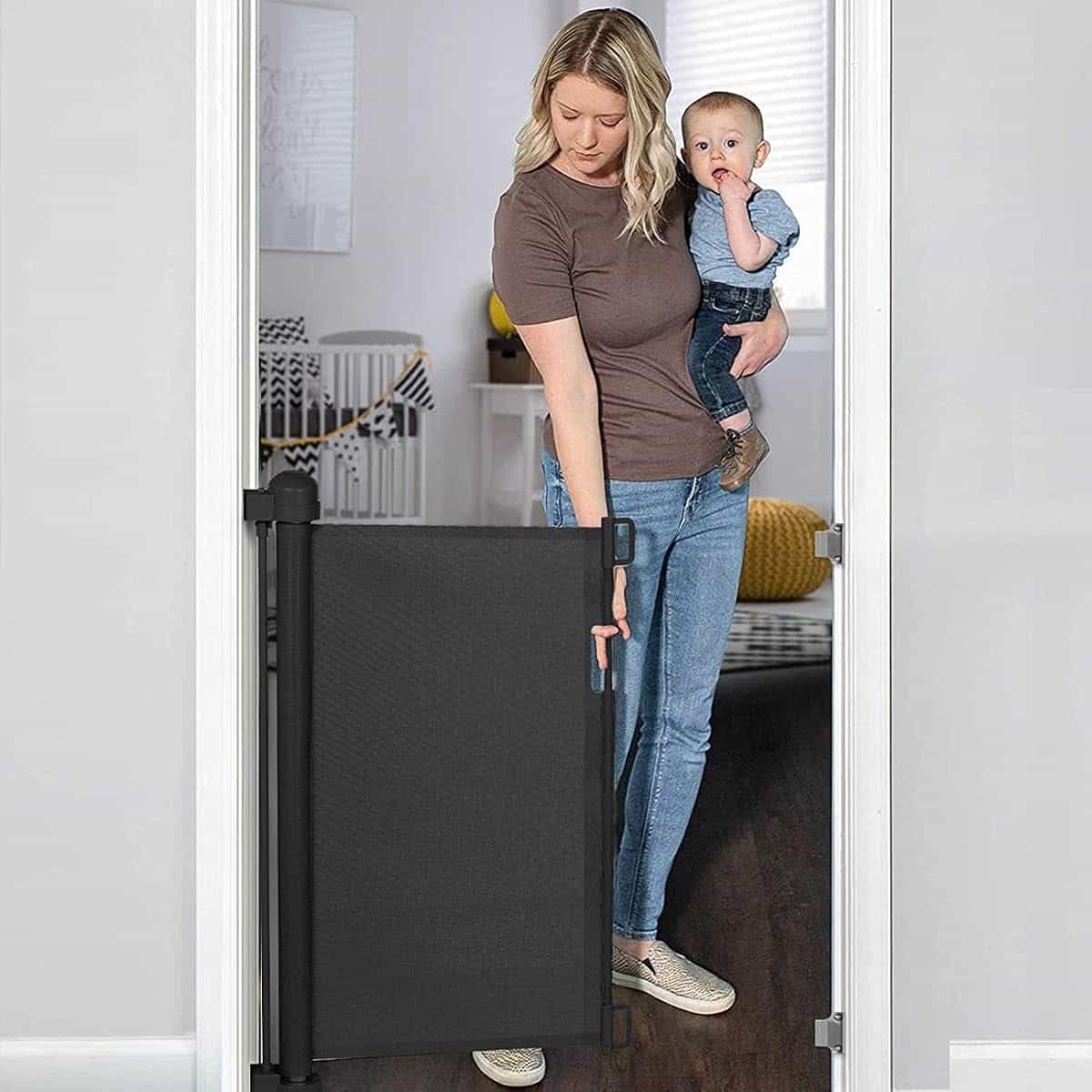WAMBORY Retractable Baby Gate, Extra-Wide Safety Gate for Babies and Pets, Punching Installation, Adjustable Kids Safety Barrier for Kitchen, Stairs, Drilling‑Required (Black, 150 * 86cm)